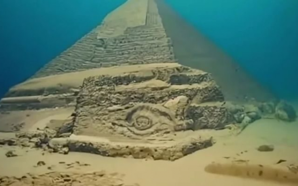 Mysterious Underwater City Found: Ancient Architecture Superior to Egypt’s Pyramids!