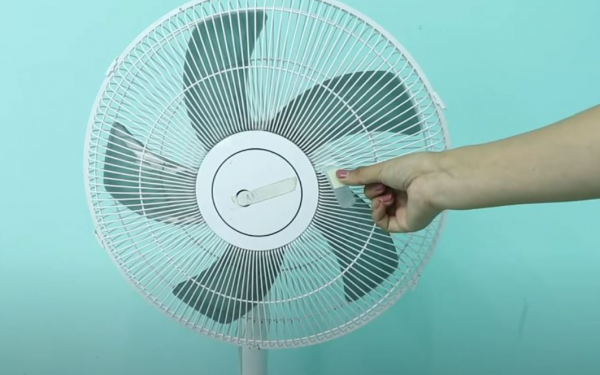 The Amazing Trick of Using Urgo on a Fan in Hot Weather