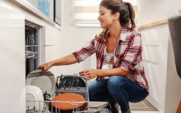 mistakes when using dishwasher