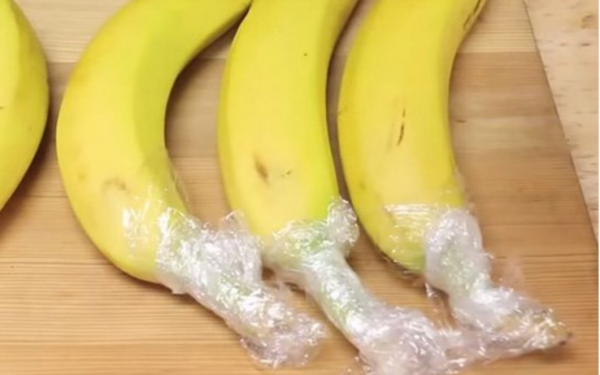 Don't put ripe bananas in the refrigerator