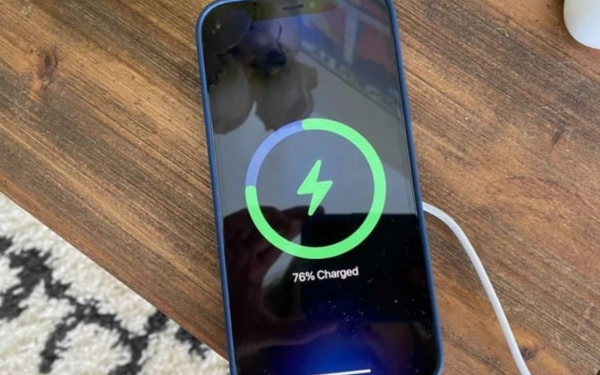 When to Charge Your Device to 100%