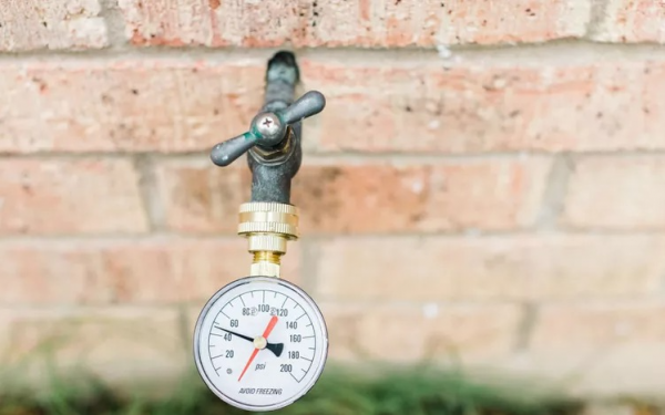 12 Reasons for Low Water Pressure in Your House